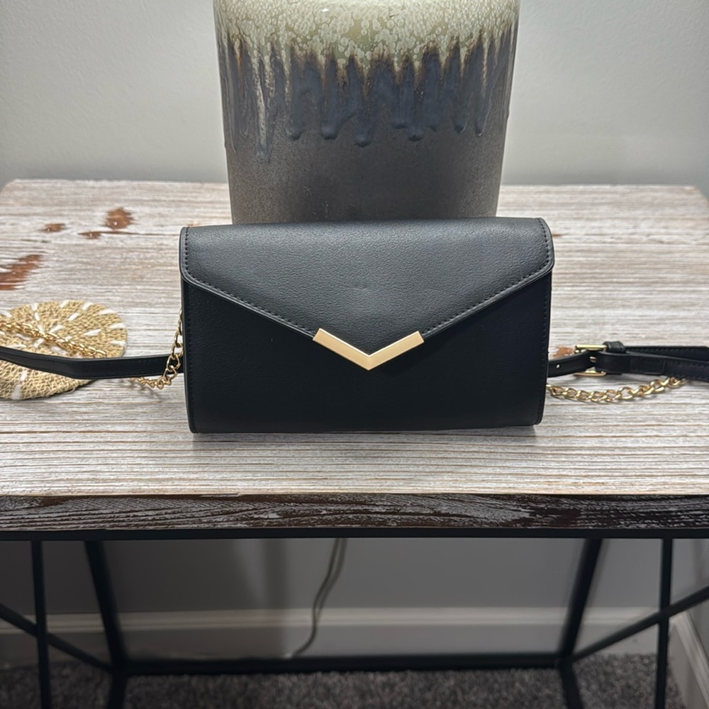 Urban expressions purse